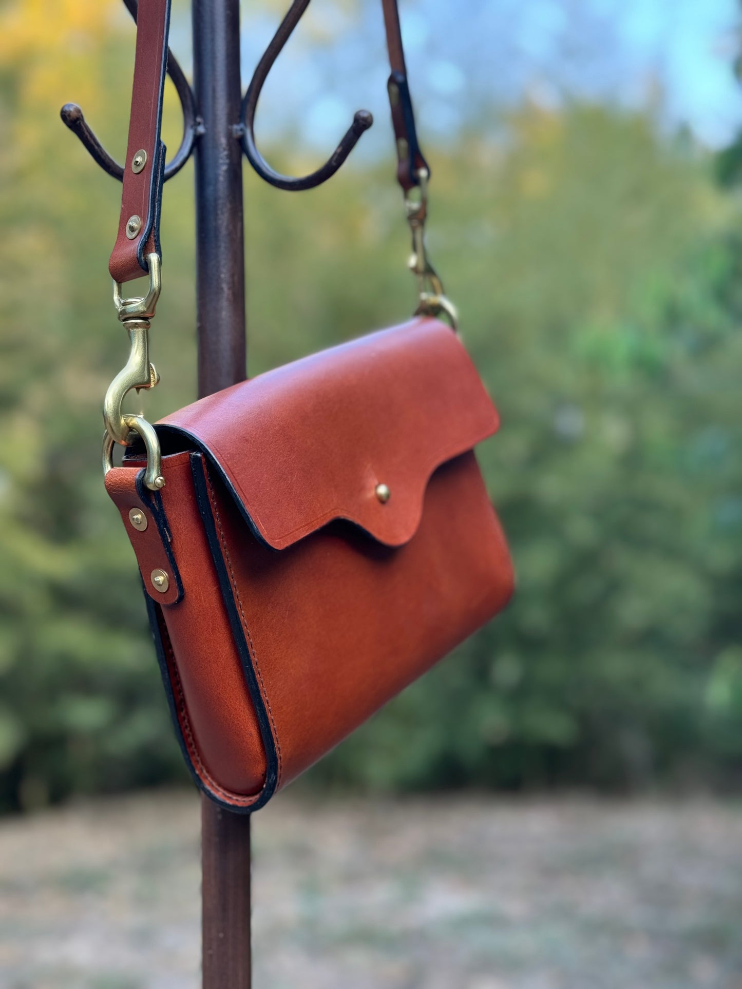 Crossbody Scallop bag